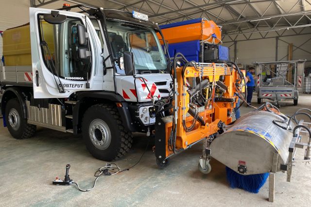 Braccio per lavaggio di gallerie stradali BLT 8000