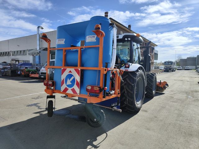 Spazzatrice a rullo per autocarri SWC
