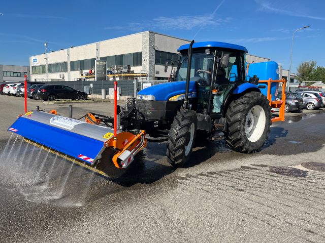 Spazzatrice a rullo per autocarri SWC