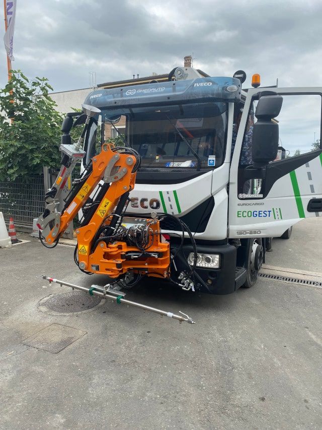 Braccio Lava Tunnel Stradali BLT 45 08 Municipal Tech