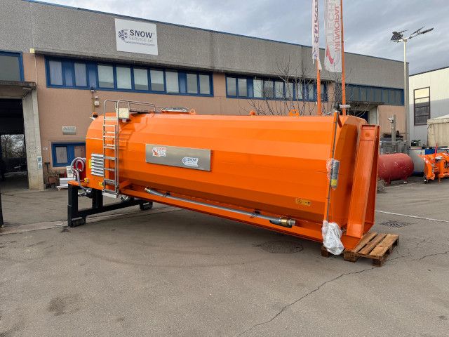 Moduli idrici polivalenti e attrezzature per il lavaggio delle strade